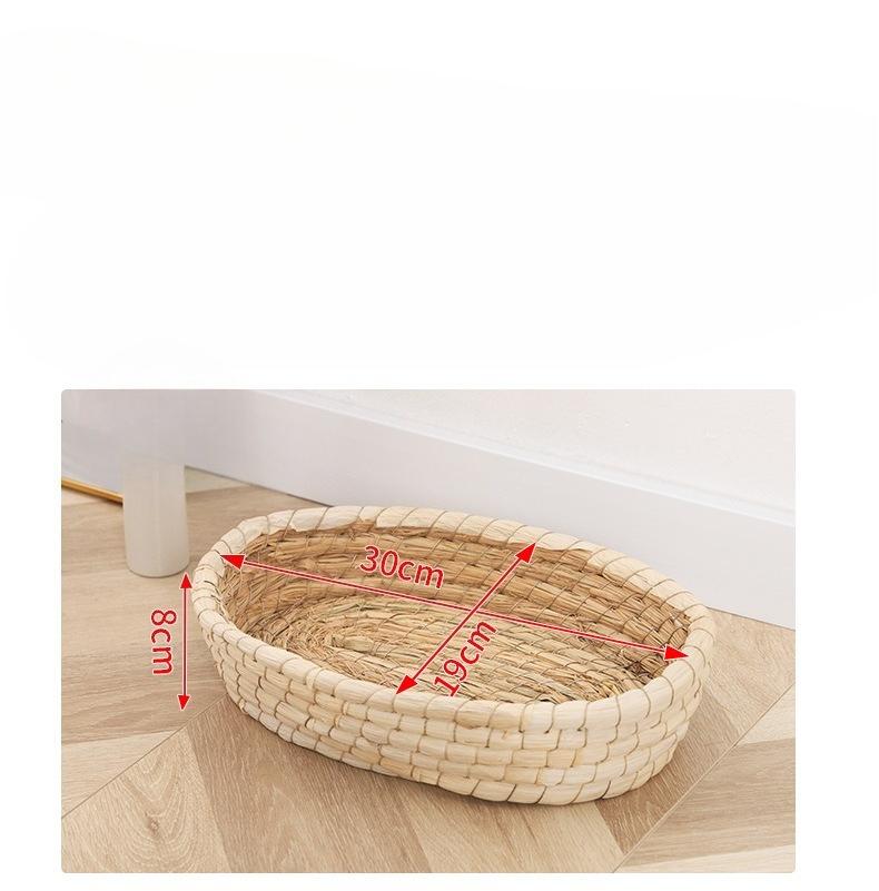 Hand woven rabbit grass nest seasonal universal guinea pig Dutch pig warm nest oval grass mat pet supplies
