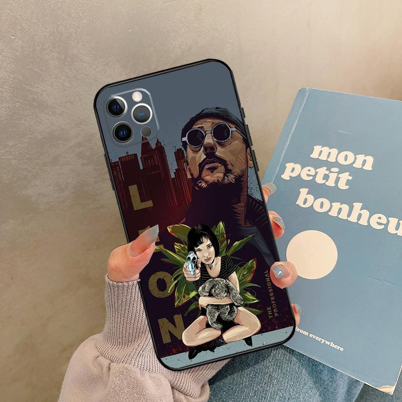 Retro Leon The Professional Case For iPhone 18 17 Air 16 15 14 13 11 12 Pro Max 13 Mini XR 15 16 Plus 16e Back Cover Shell