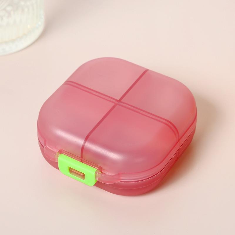 New Hot Weekly 8 Grids Premuim Mini Portable Travel Pill Cases Box Container Organizer Storage for Medicine Vitamin Fish Oils