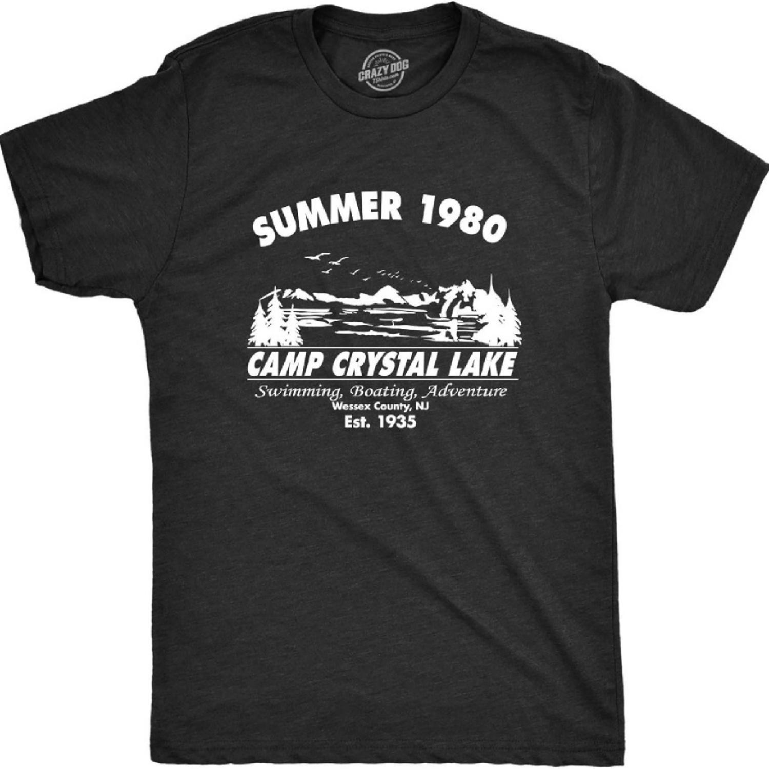 

Мужская футболка Crazy Dog Camp Crystal Lake 1980 Жуткие Хэллоуинские Графические Новинки (2) S чёрный