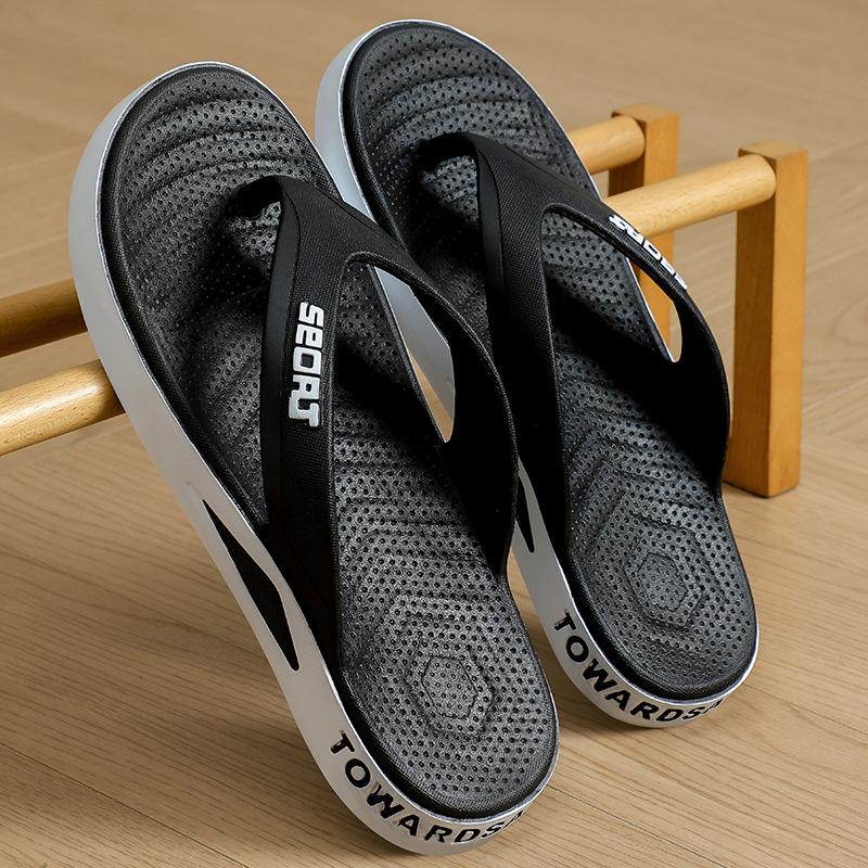 Flip-flops men's summer wear seaside beach wear-resistant pinch shoes men's soft-soled household sports sandals
