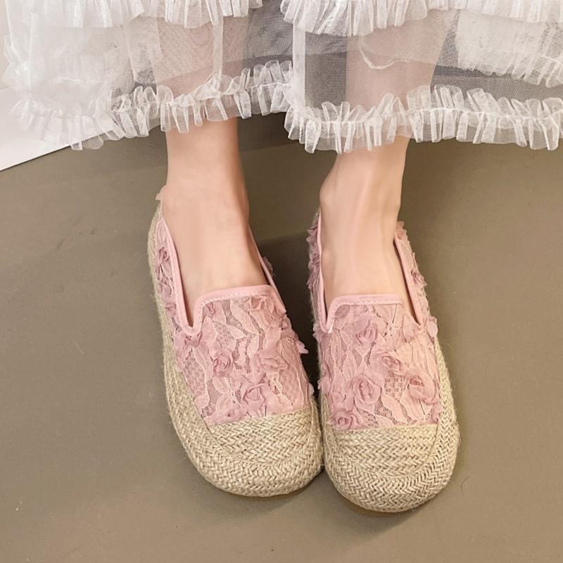 Fashion 2025 Spring New Breathable Lace Linen Woven Bohemian Fisherman Loafers for Women Flat Soled Anti Slip Fashionable Outdoor Shoes