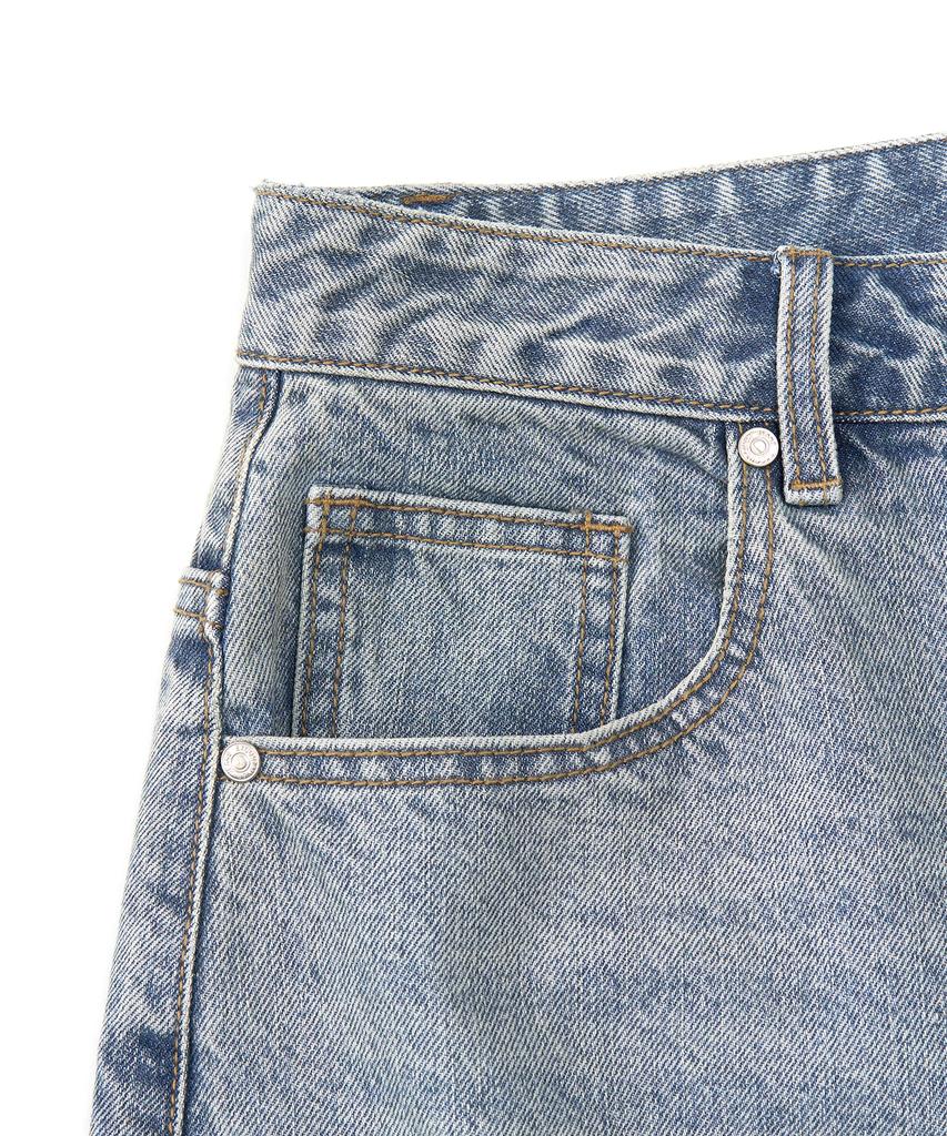 EXCONTAINER Incision Bermuda Denim Pants (Light Blue)