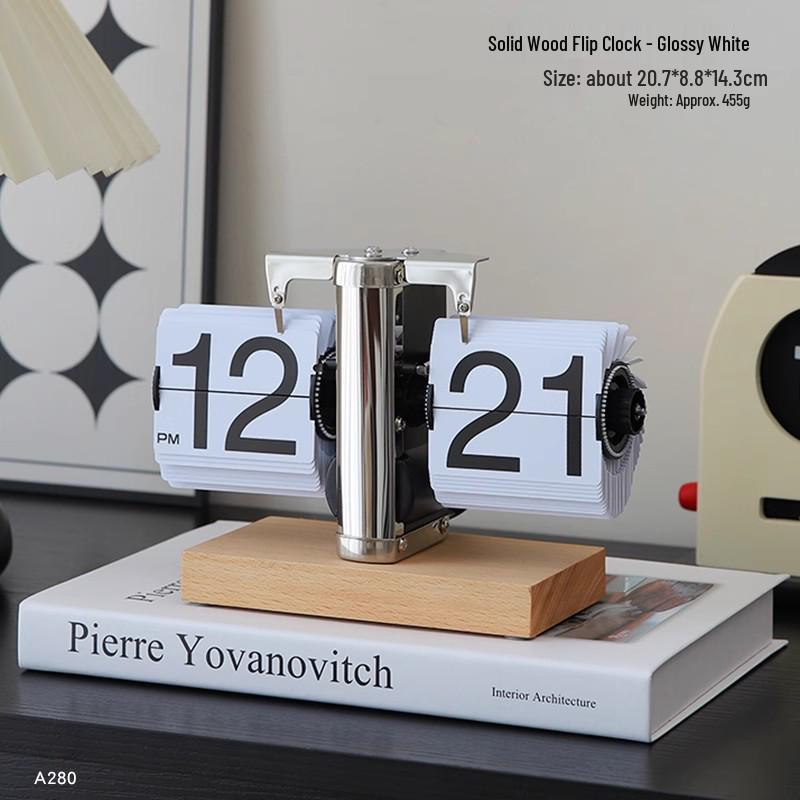 MiaoKe Retro Automatic Walnut Flip Clock: Simple Desktop Decor