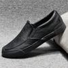 Men's Leather Shoes Soft Loafers Black Round Toe Flat Moccasin Male Casual Shoe in Promotion Comfortable 2025 Trend Retro Pu New