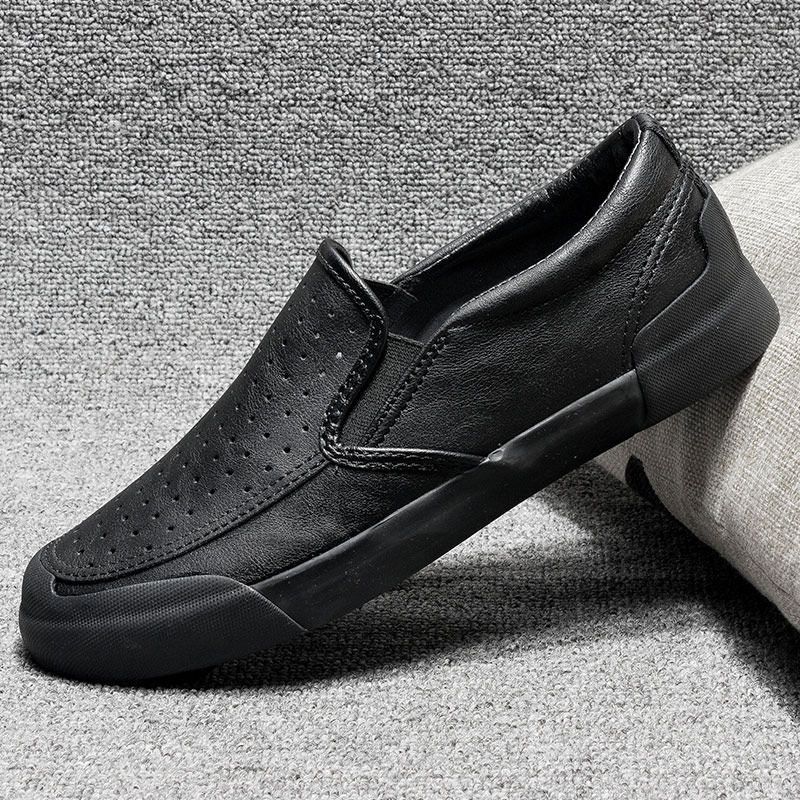 Men's Leather Shoes Soft Loafers Black Round Toe Flat Moccasin Male Casual Shoe in Promotion Comfortable 2025 Trend Retro Pu New
