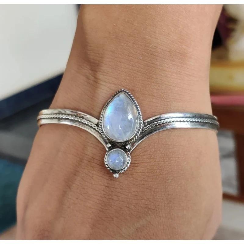 Vintage Bohemian Style Adjustable Bangle Bracelet Ideal for Daily Wear, Gifting, and Vacation Accessory, Bohemian Jewelry