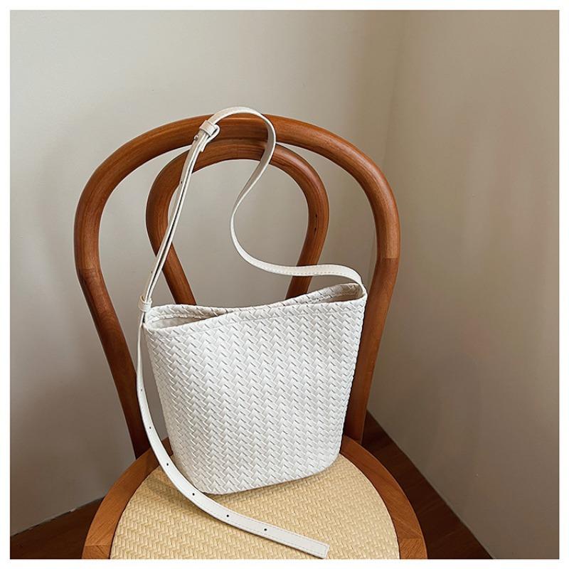 

Плетеная сумка Сумка-ведро Женская нишевая дизайнерская Летняя для работы На плечо Подмышку Сумка кросс-боди Женская