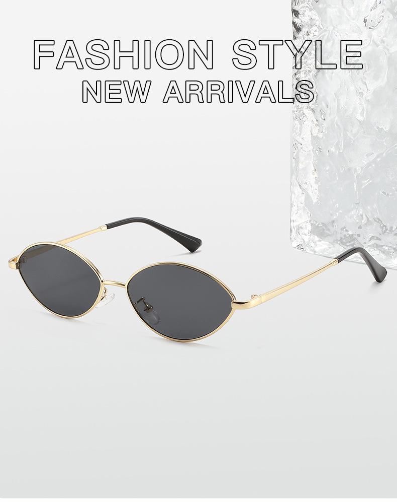 Trendy Euro-American Metal Frame Small Sunglasses for Women: Retro Street Style with High-End Appeal