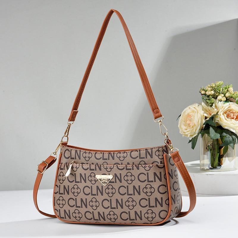 nderarm bag women's new fashion messenger trend large capacity texture middle-aged and elderly shoulder women's bag