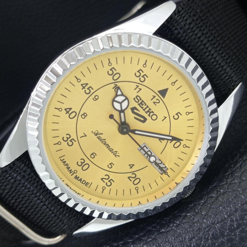 

АВТОМАТИЧЕСКИЕ ВИНТАЖНЫЕ ОТРЕМОНТИРОВАННЫЕ SEIKO 5 6309A ЯПОНИЯ МУЖСКИЕ ЗОЛОТОЙ ЧАС a442946-1