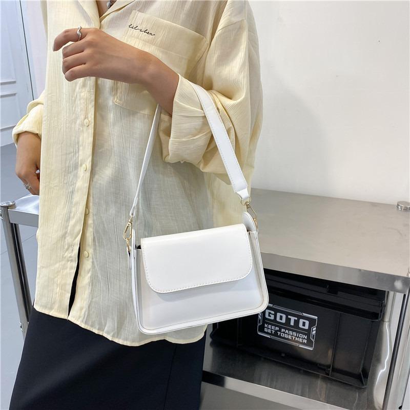 Small bag women's new trendy fashion shoulder handbag simple wide shoulder strap small square bag