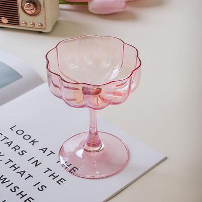 Set di Bicchieri da Cocktail e Champagne con Design a Petalo