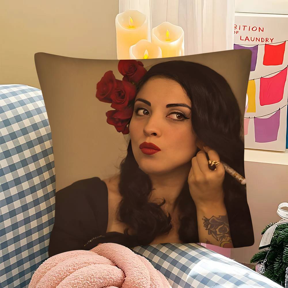 pc FEMME FATALE MMon LLaferte Pillow Case Fashion Square Pillowcase Bedroom Sofa Room Ins Decoration Leisure