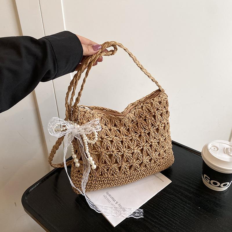 Summer seaside beach vacation straw bag women's 2025 new versatile messenger bag super fire mini bag bucket bag
