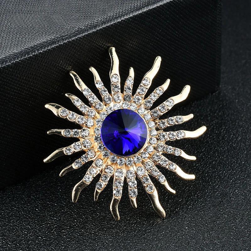 Luxury Elegant Colored Crystal Brooch Rhinestone Pearl Brooch Needle Clothing Suit Coat Accessories