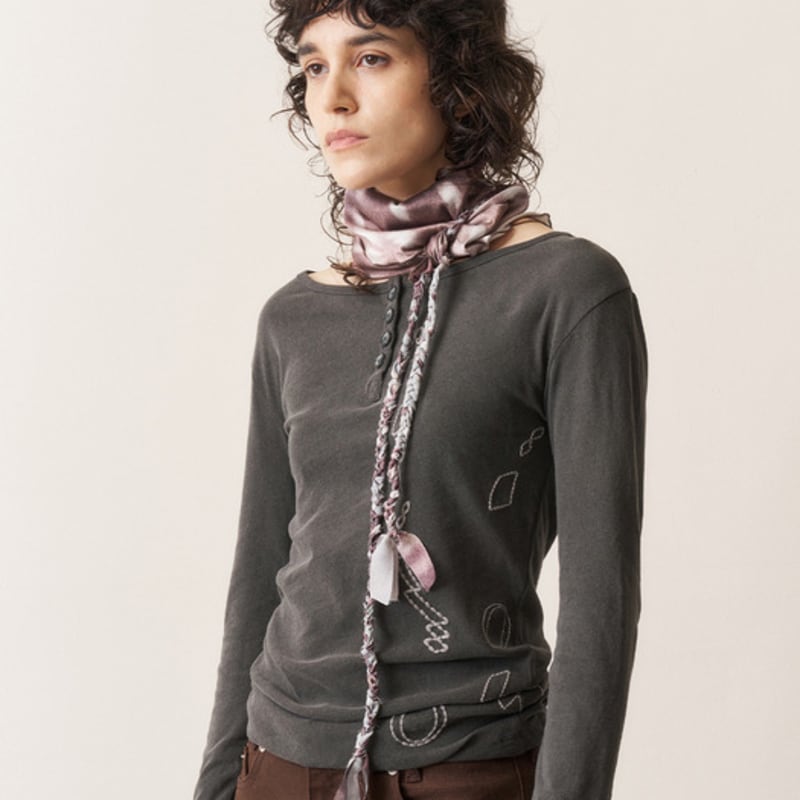 odlyworkshop Cowhide Head Scarf, Queasy