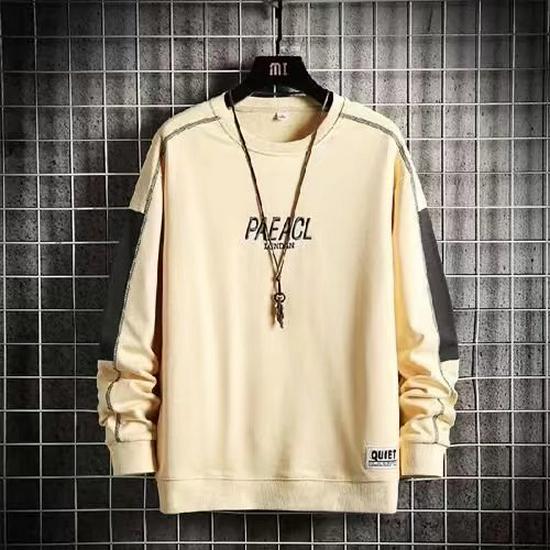 Men's High Street Crewneck Sweatshirt - Trendy Loose Fit, Long Sleeve, No Hood for Autumn/Spring.