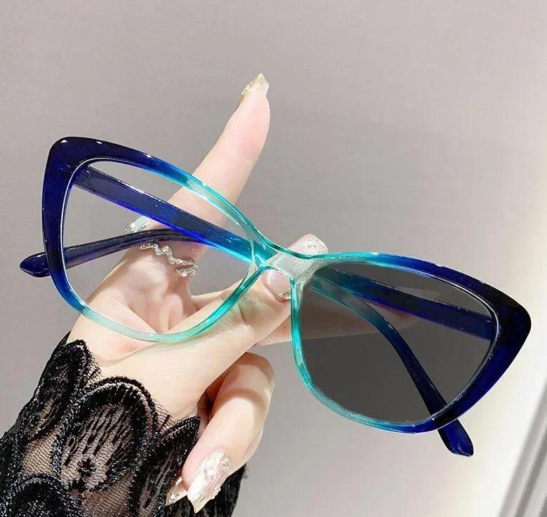 2025 New Advanced Sense of Myopia Glasses Women Men Trendy Fashion Cat Eyeglasses Frame Photochromic Full Rim Glasses 0 To 4.0
