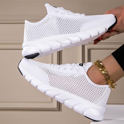 2025 Nouvelles chaussures de sport décontractées d'été ajourées tissées pour femmes transfrontalières chaussures de course légères chaussures blanches
