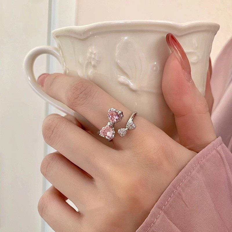 Elegant Women's Adjustable Sweet Pink Zirconia Bow Ring for Index Finger