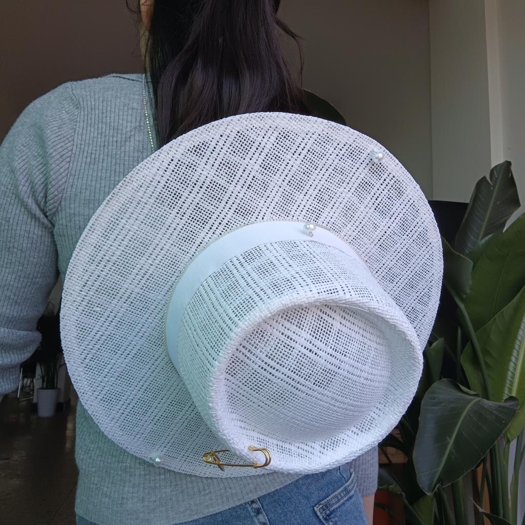 LOVE chain straw hat high-end men and women summer outdoor vacation beach sun hat Panama straw hat