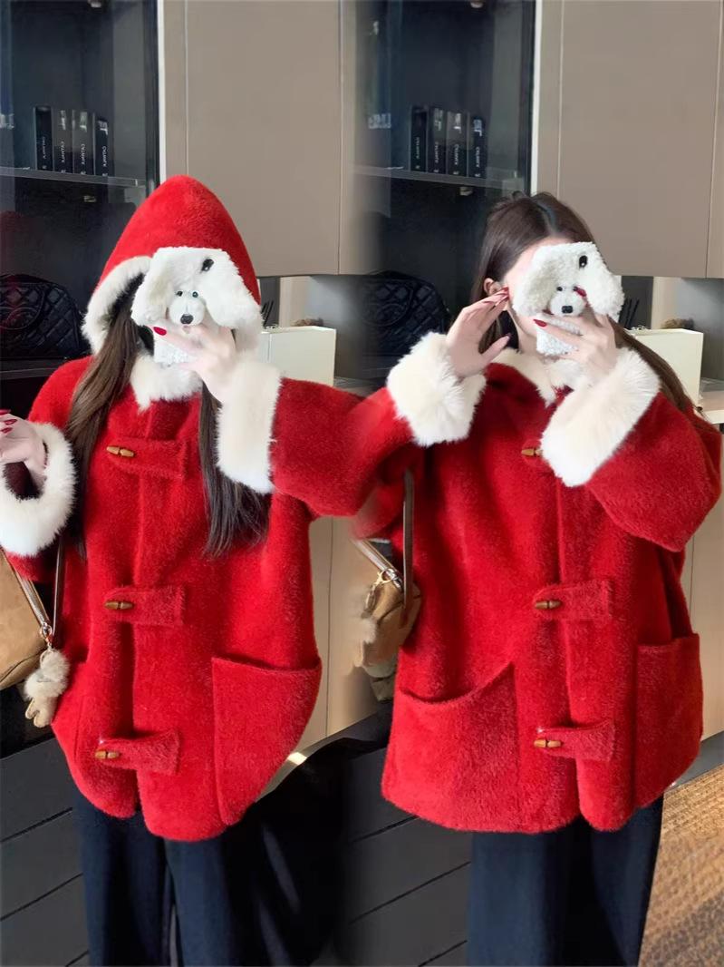 

Plus Size Hooded Red Fur Collar Coat for Women - New Year & Winter Cardigan. M