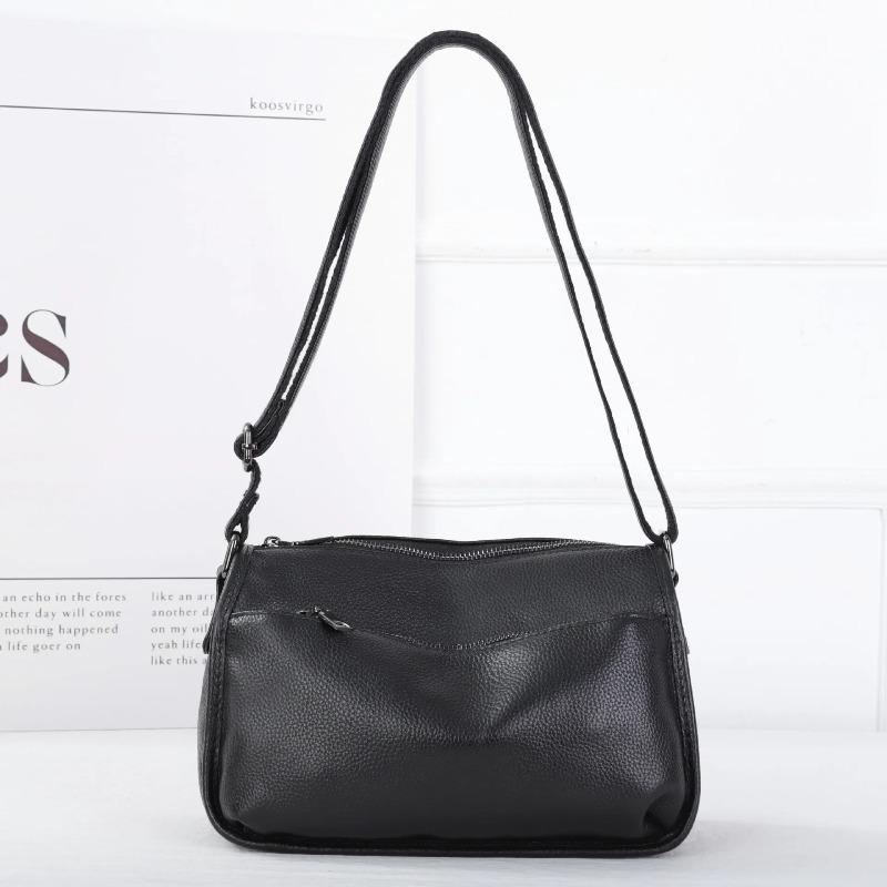 Women's Top-Grain Cowhide Leather Shoulder Bag Spacious Minimalist Crossbody for Effortless Commuting Tote with Adjustable Strap