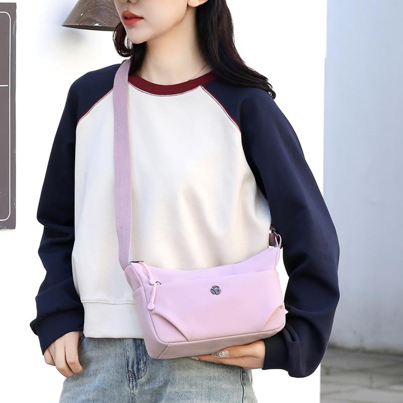 Women's Shoulder Bag Nylon Small Bag Lightweight Crossbody Bag Solid Color Mother Bag