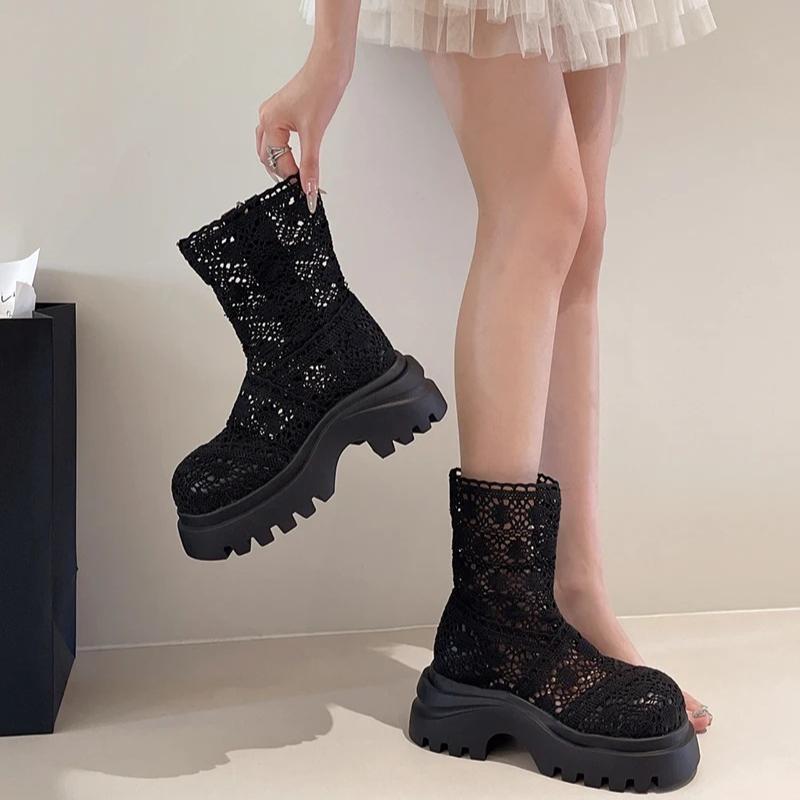 Fashion Autumn Platform Thick Bottom Woman Ankle Boot Fashion Hollow Out Breathable Shoes Ladies Elegant Lace Mordern Sandalias Booties