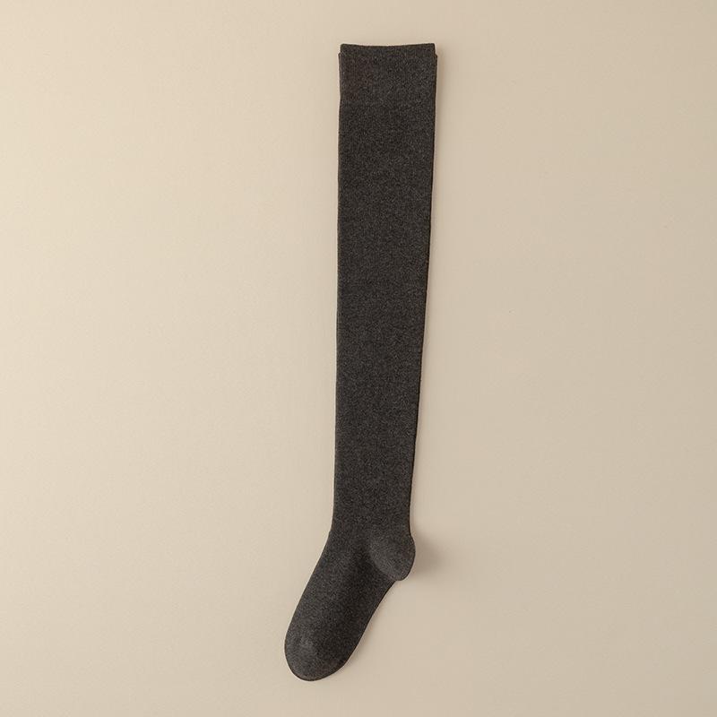 Simple, Comfortable and Soft Black Long Socks, Comfortable and Warm Knee-high Socks for Autumn and Winter