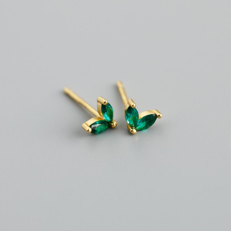 

WANTME 925 Silver Fashion Korean Chic Blue Horse Eye Zircon Stud Earrings for Women Teen Simple Color Piercing Jewelry
