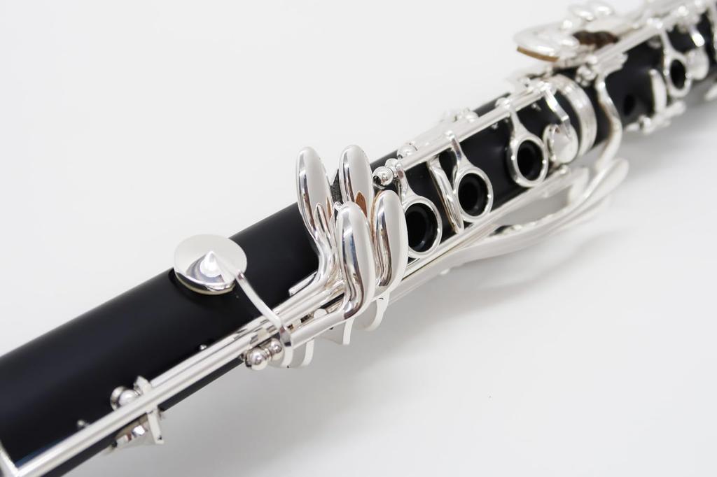 J Michael Clarinet CL-470