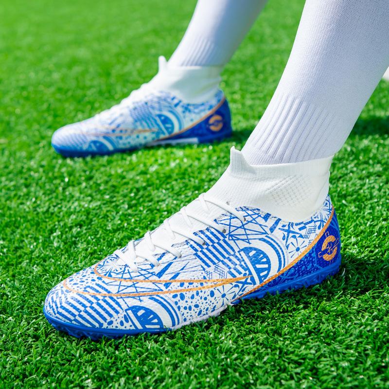 

22 football shoes broken nails primary school students adolescent mandarin duck couple artificial grass spike training 35