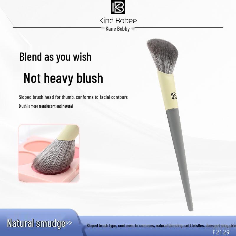 KAINBOBO Угловая кисть для румян: Мягкие щетинки для нанесения кремовых, жидких и пудровых текстур - Портативные и идеально подходят для точечного нанесения (стиплинга). 3 cm