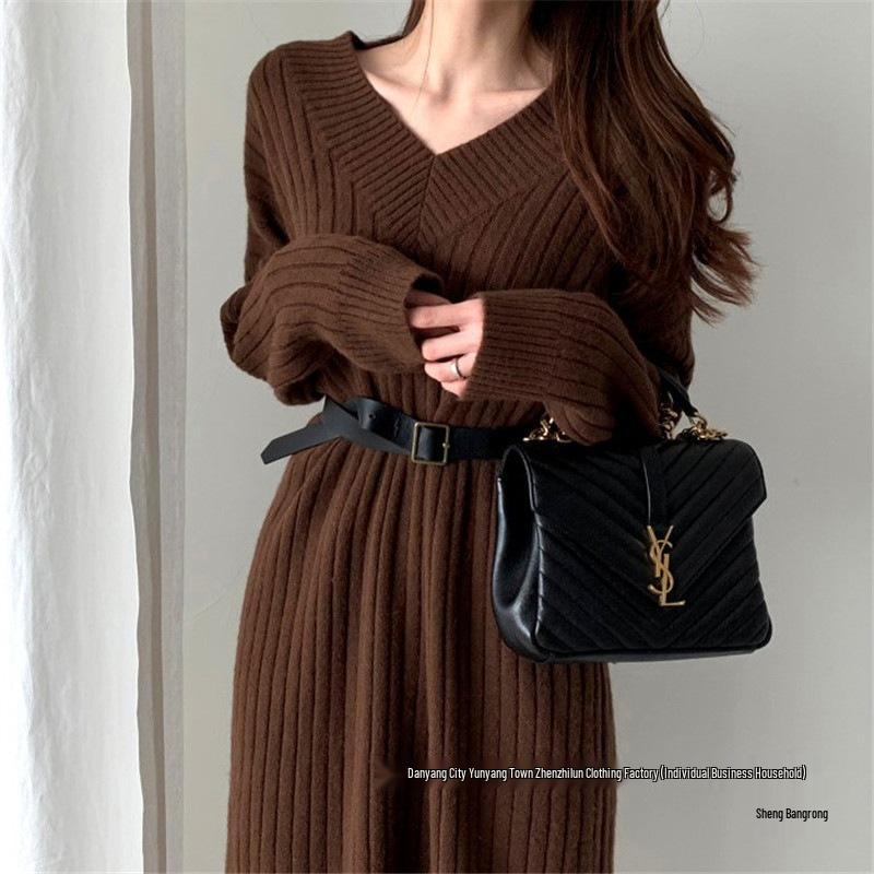 Korean Style V-Neck Knit Dress - Flattering, Mid-Length, Over-the-Knee, Autumn/Winter Women's Fashion
