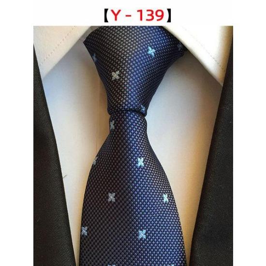 8Cm Polyester Herrenkrawatte Cashew Blumenanzug Krawatte