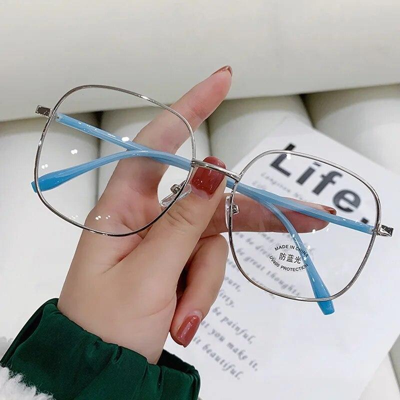 Fashion Big Square Metal Frame Anti Blue Light Glasses Eyeglasses for Women Computer Eye Protection Retro Spectacles Eyewear