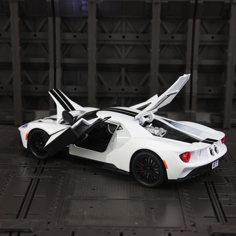 Cezhi CZ241182 GT Supercar Model Toy with Sound, Light & Pull-Back Action