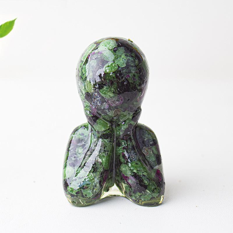 Resin Art Figurine With Natural Quartz Stone For Tabletop Office Decoration