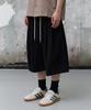 AGOD Double-Pleat Elastic String Bermuda Shorts [Black]
