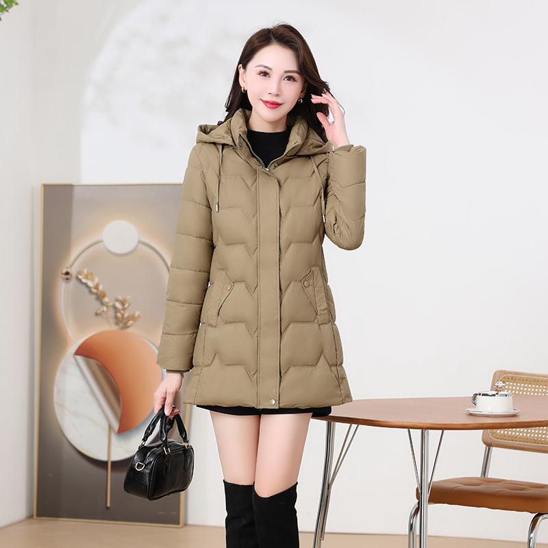 

Хлопковая женская 2025 зима новая корейская приталенная утепленная куртка средней длины модная хлопковая куртка 5XL шампанского