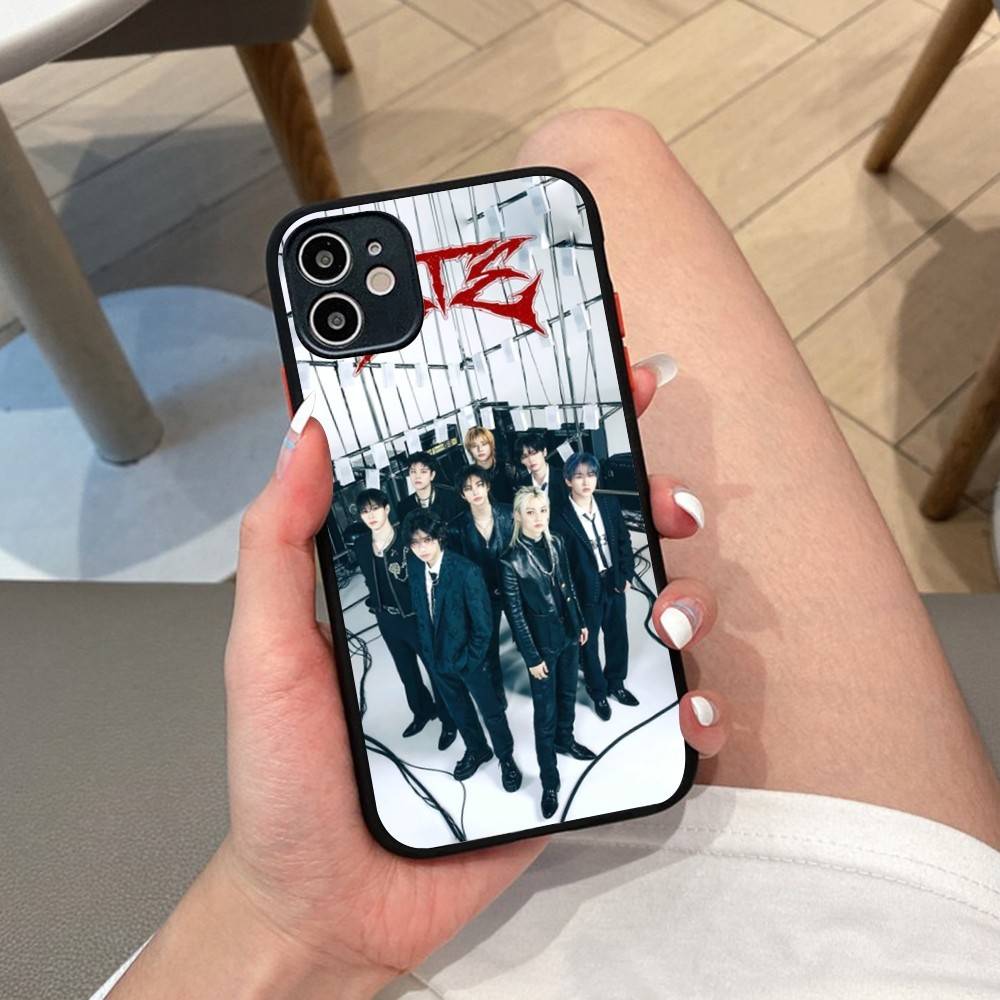 1pc Cool Kpop Singer S-stray K-kids Phone Case For IPhone 14 11 12 13 Mini Pro Max 8 7 Plus X XR XS MAX Translucent Matte Cover