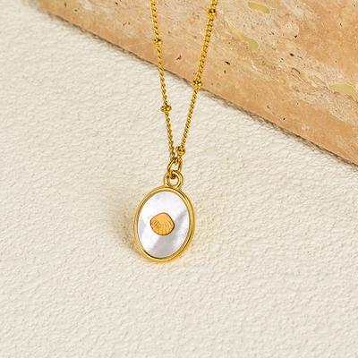 Titanium Titanium Steel White Shell Metal Scallop Inlaid Pendant Necklace