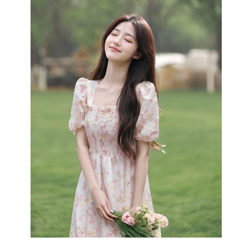 Elegant French Floral Bubble Sleeve Summer Dress