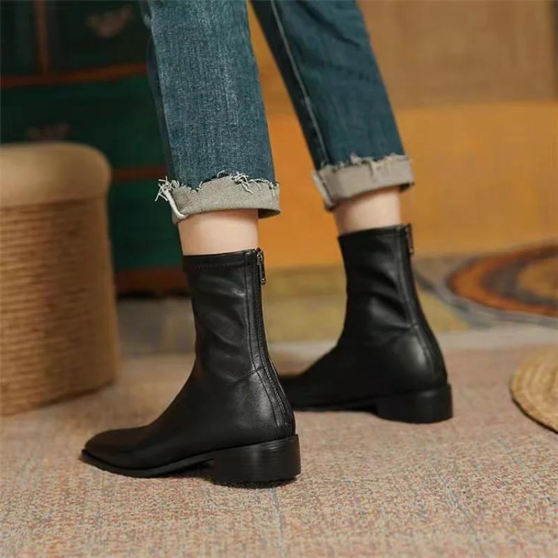 Primavera e autunno nuovi piccoli stivali corti per la moda femminile tacco basso tacco spesso testa quadrata stivali singoli elastici sottili