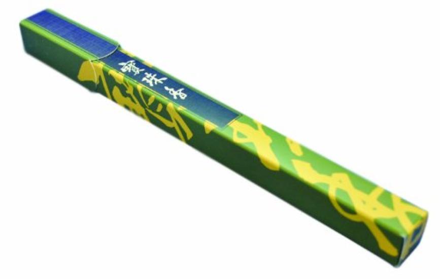 

Ароматическая палочка Hojuko длинная, 1 шт., 25 г, аромат сиамского агарового дерева, прибл.