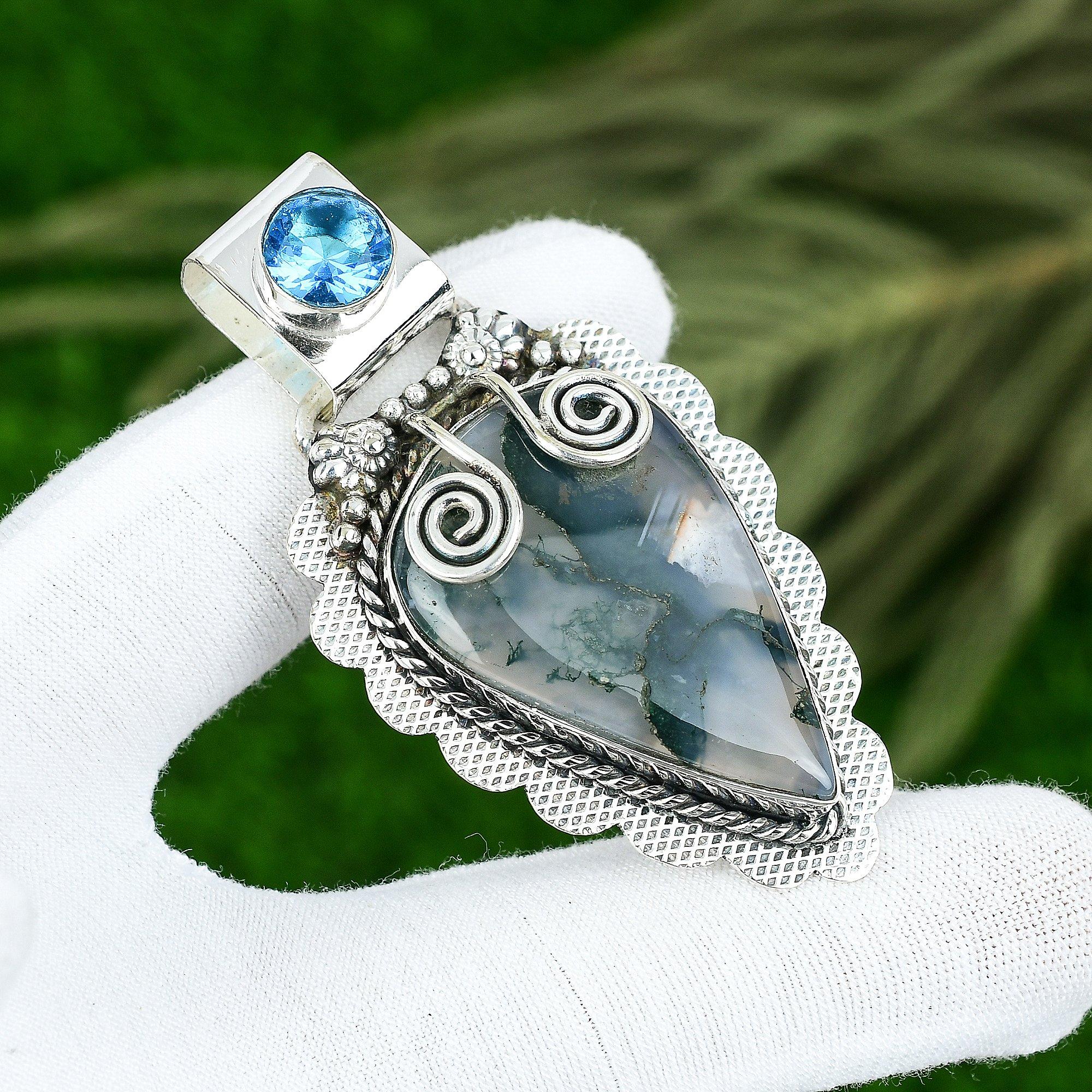 

Sterling Silver Solar Moss Agate Stone Blue Topaz Sister Anniversary New Pendant