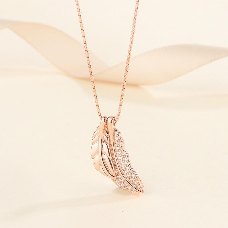 Leaf Necklace for Women Japanese and Korean Simple Student Mori Feather Pendant Clavicle Chain Neck Chain