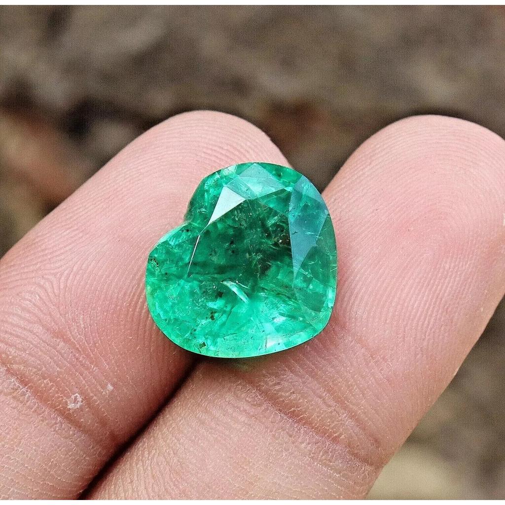 Rare Green Emerald Colombian Natural Heart Cut 14-16 Ct Certified Gemstone